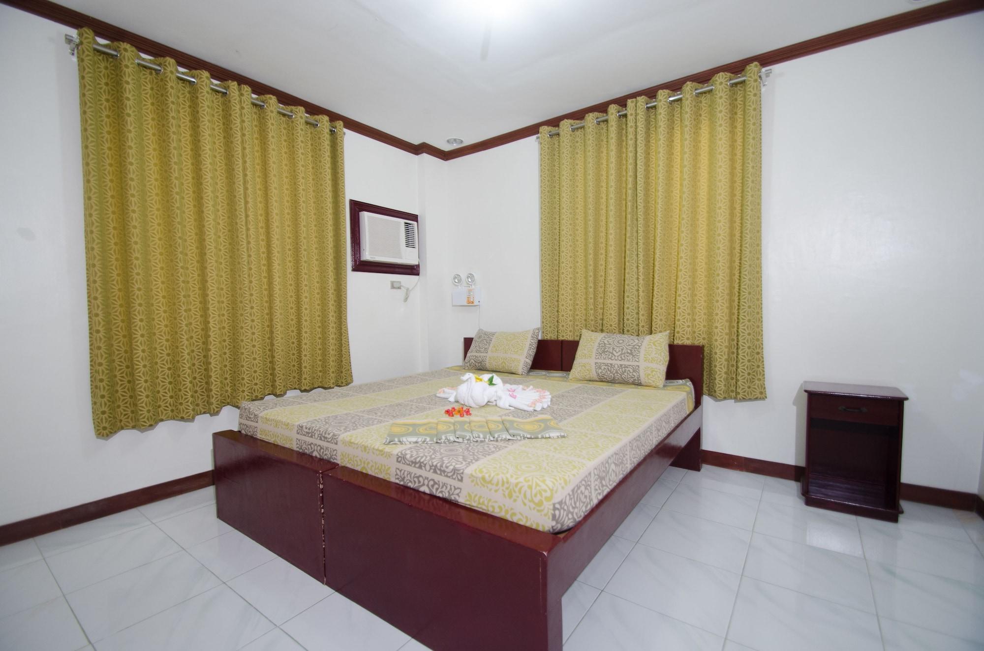 Reddoorz Plus @ Secret Garden Boracay Balabag  المظهر الخارجي الصورة
