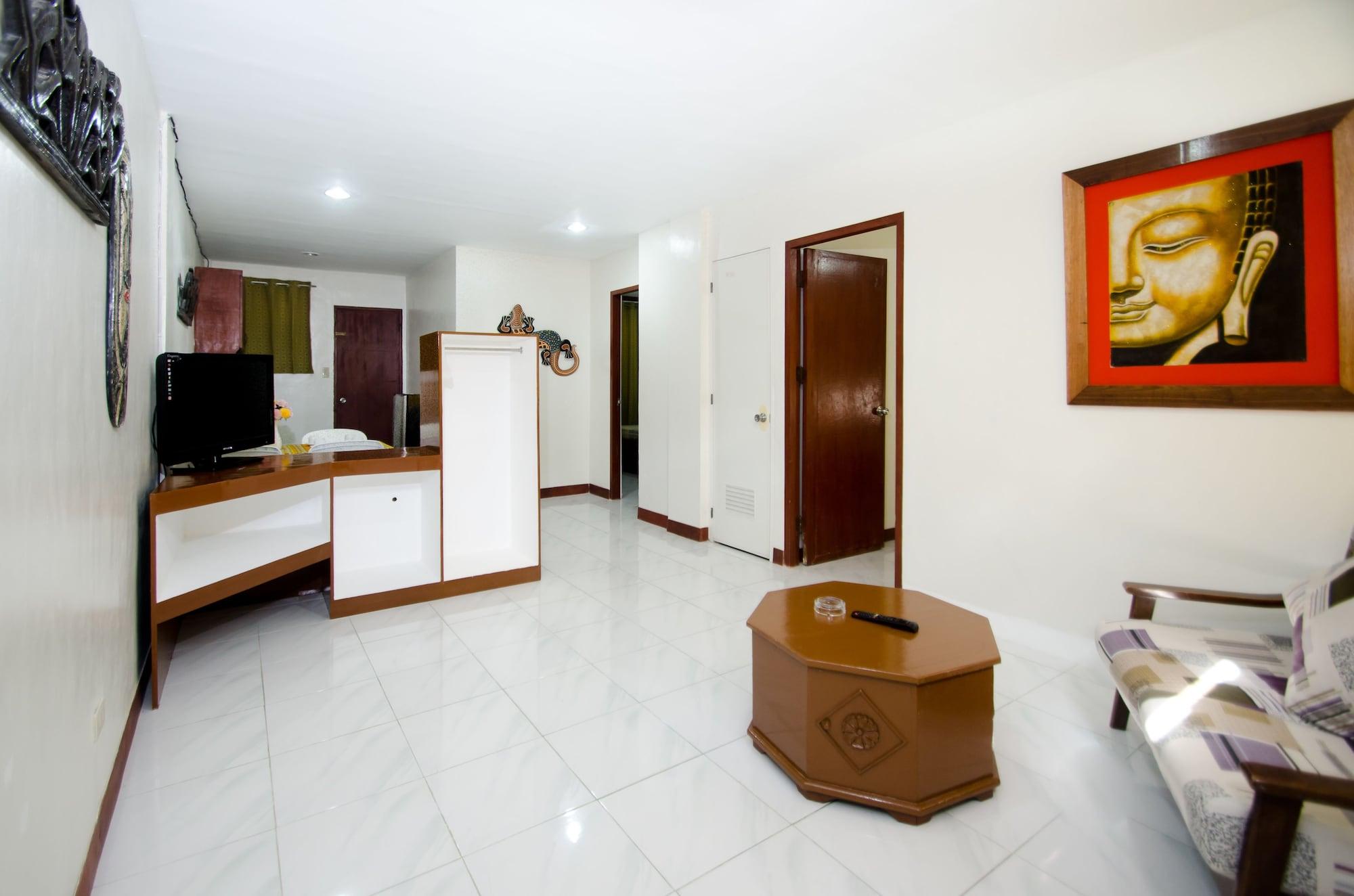 Reddoorz Plus @ Secret Garden Boracay Balabag  المظهر الخارجي الصورة