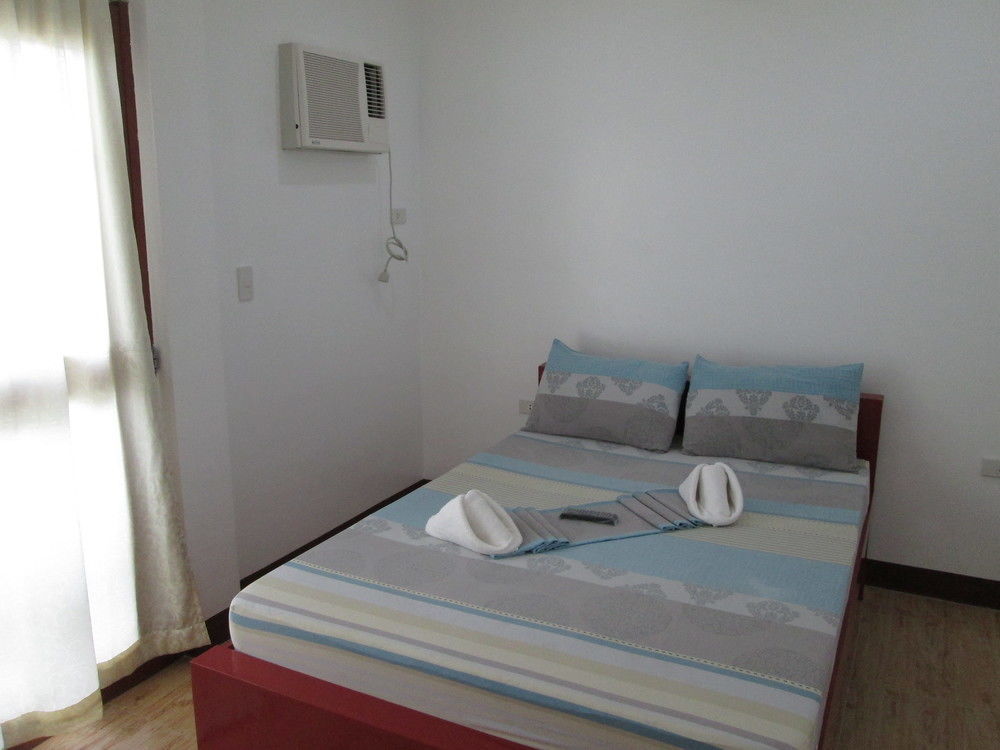 Reddoorz Plus @ Secret Garden Boracay Balabag  المظهر الخارجي الصورة